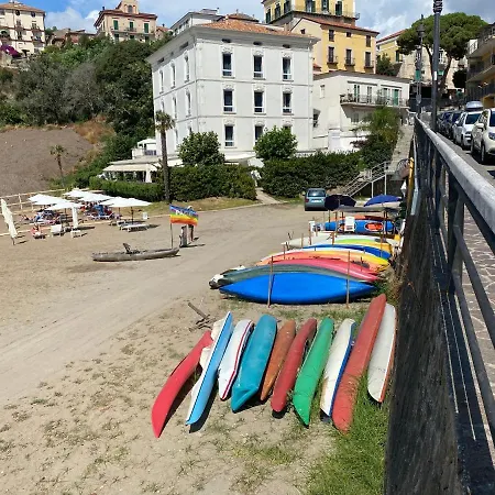 Casa Vacanze Casa Nese *